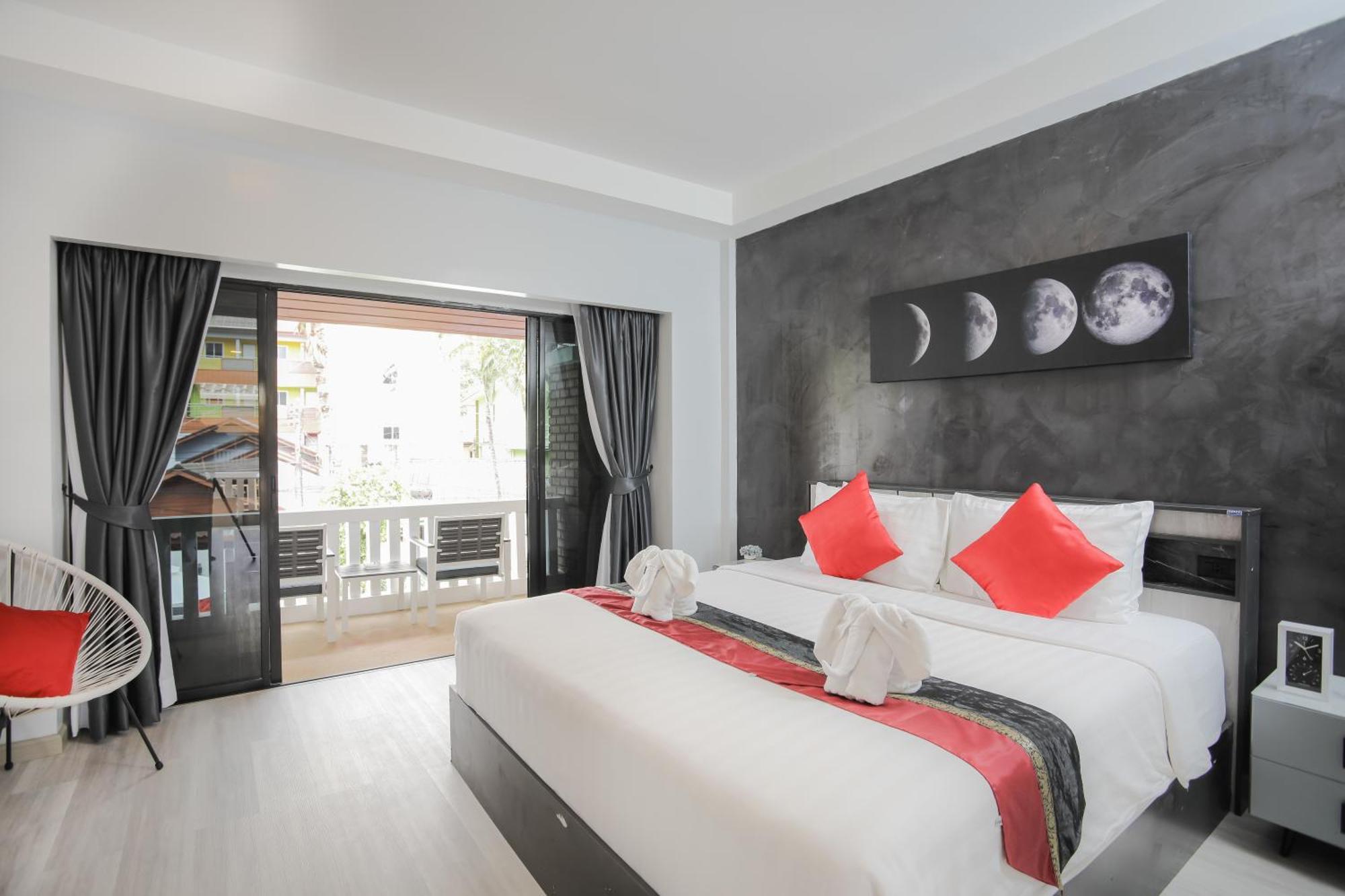 Etk Patong Resort Luaran gambar